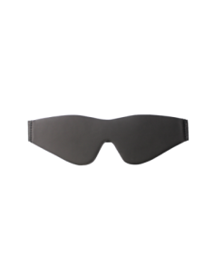 BLAZE CON LOS OJOS NEGROS