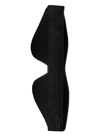 BLAZE CON LOS OJOS NEGRO