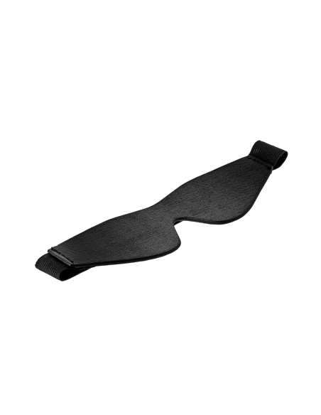 BLAZE CON LOS OJOS NEGRO