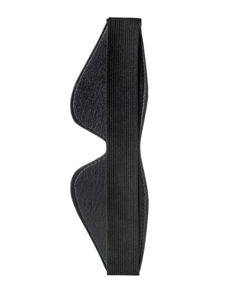 BLAZE CON LOS OJOS MORADOS