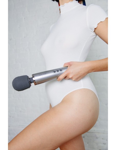 MASAJEADOR RECARGABLE LE WAND GRIS