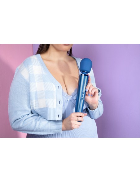 MASAJEADOR RECARGABLE LE WAND AZUL PACÍFICO