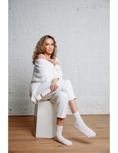 MASAJEADOR RECARGABLE LE WAND BLANCO PERLA