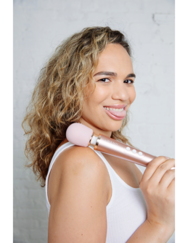 MASAJEADOR VIBRADOR RECARGABLE LE WAND PETITE -...