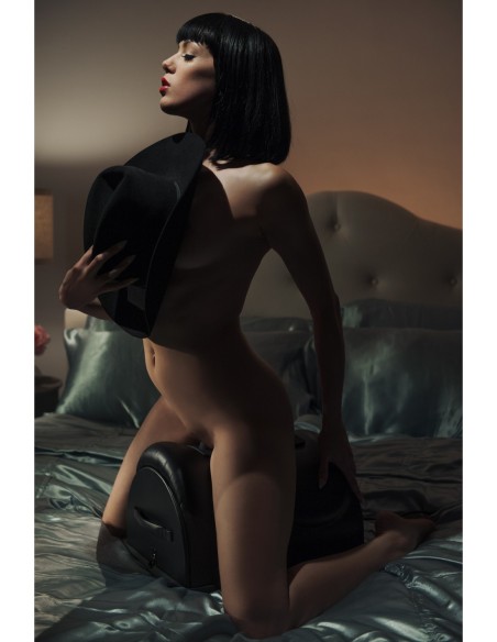 LA MÁQUINA SEXUAL VAQUERA PREMIUM