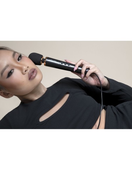 PLUG LE WAND POWERFUL PETITE EN NEGRO