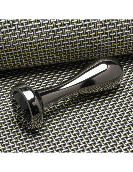 GÉNERO X PERLA NEGRA