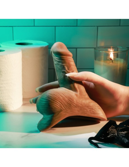 GÉNERO X TPE SOPORTE PARA ORINAR CARNE OSCURA