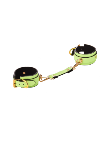 ESPOSAS RADIANTES QUE BRILLAN EN VERDE OSCURO