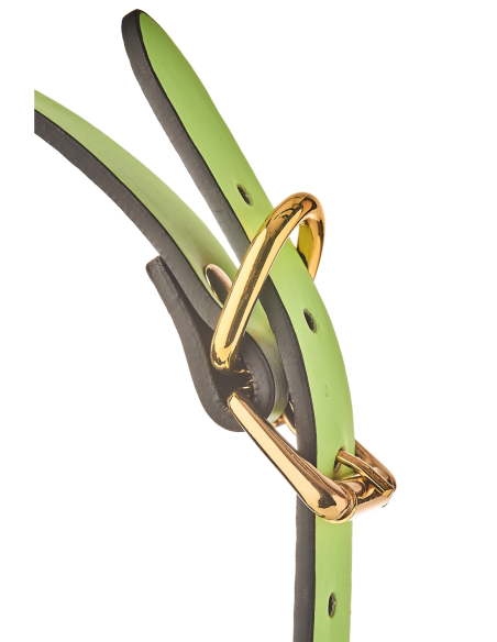 MÁSCARA DE OJOS RADIANTE QUE BRILLA EN VERDE OSCURO