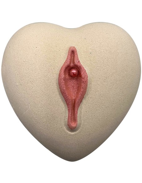 LOVE YOUR PUSSY BATH BOMB