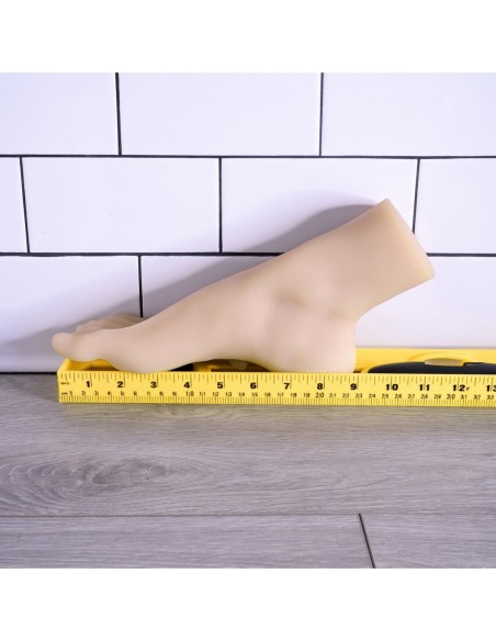 ZERO TOLERANCE PUSSY FOOTIN, LIGHT