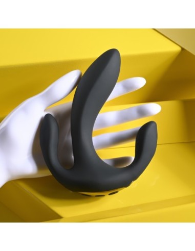 PLAYBOY TRIPLE THREAT