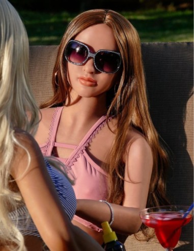 ULTIMATE FANTASY DOLLS CARMEN LIGHT