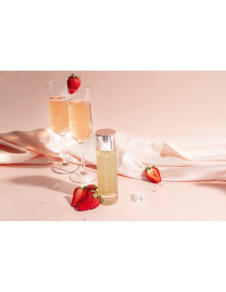 HIGH ON LOVE MASSAGE OIL STRAWBERRIES AND CHAMPAGNE 120ML