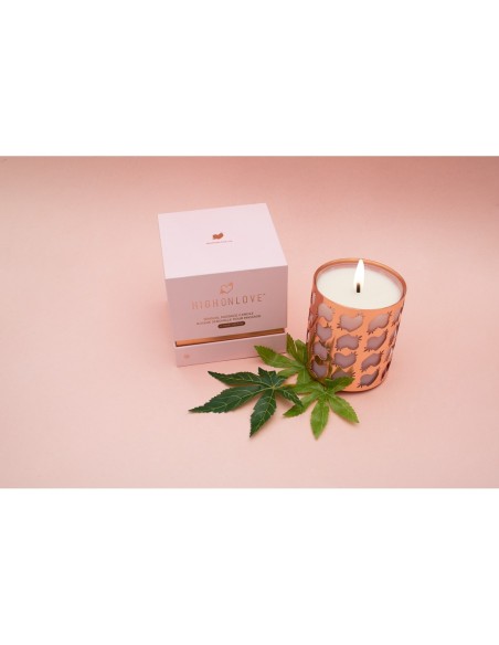 HIGH ON LOVE MASSAGE CANDLE SIGNATURE SCENT 820ML
