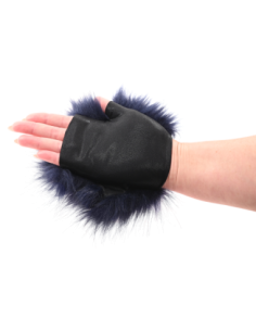 SPORTSHEETS COUGAR SPIKED SENSORY GLOVE 2