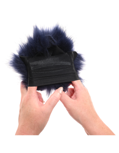 SPORTSHEETS COUGAR SPIKED SENSORY GLOVE