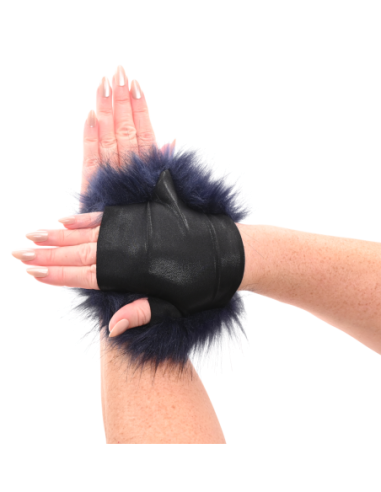 SPORTSHEETS COUGAR SPIKED SENSORY GLOVE