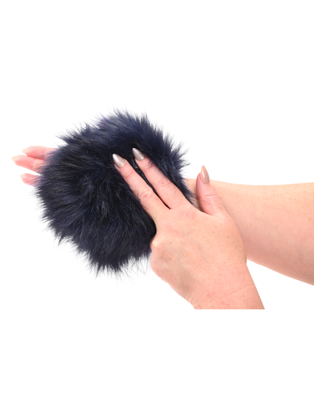 SPORTSHEETS COUGAR SPIKED SENSORY GLOVE