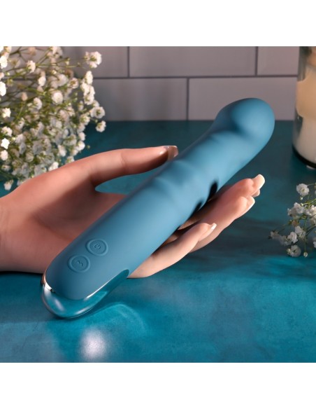 EVOLVED REINA DE TODOS LOS OFICIOS