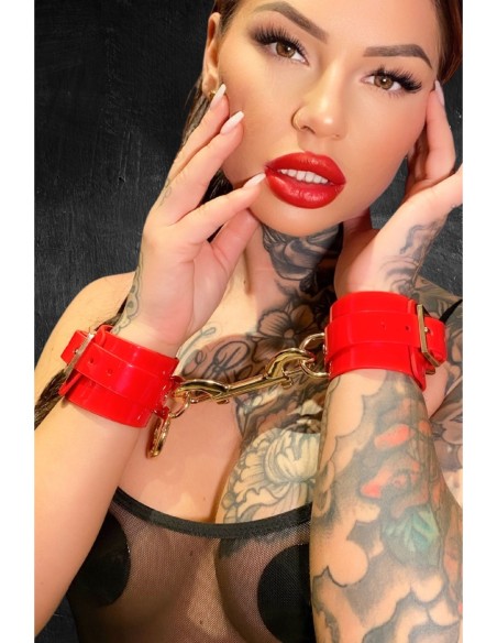KINKY DIVA WRIST CUFFS RED