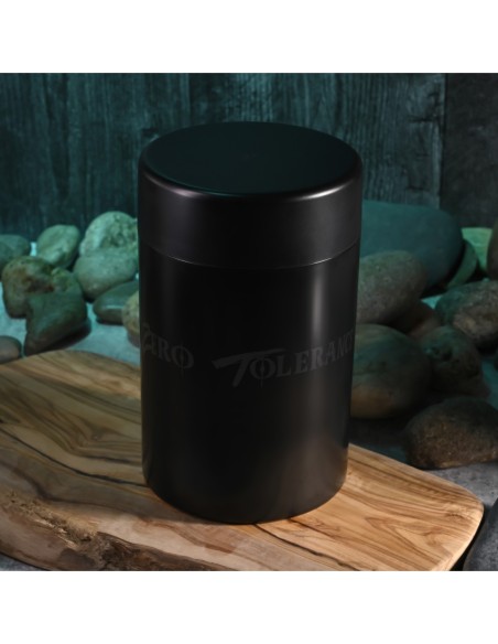 ZERO TOLERANCE STROKER DANI DANIELS CARNE CLARA