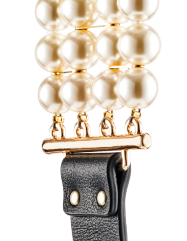 GUILTY PLEASURE LUMINIOUS PEARL LEASH AND COLLAR