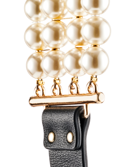 GUILTY PLEASURE CORREA Y COLLAR DE PERLAS LUMINOSAS