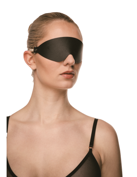 GUILTY PLEASURE BOUDOIR PEARL BINDFOLD