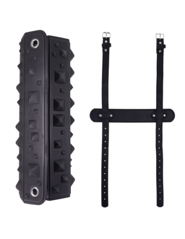 SPORTSHEETS EDGE SPIKED PUNISHMENT MAT