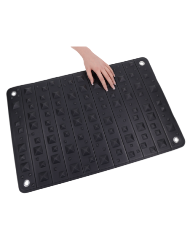 SPORTSHEETS EDGE SPIKED PUNISHMENT MAT